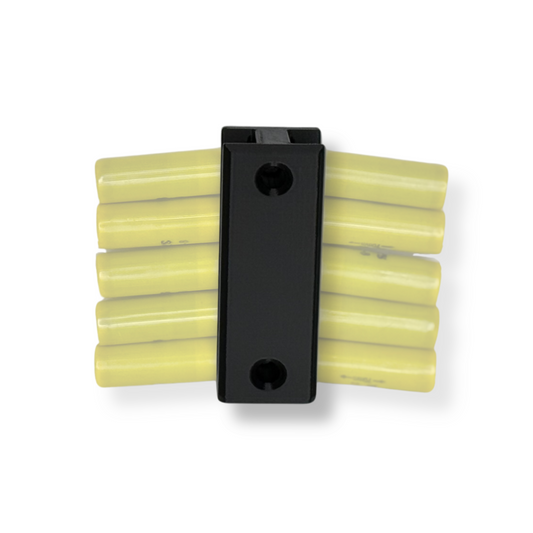 20 gauge shotgun shells displayed in WAYMKR wall mount 10 rounds