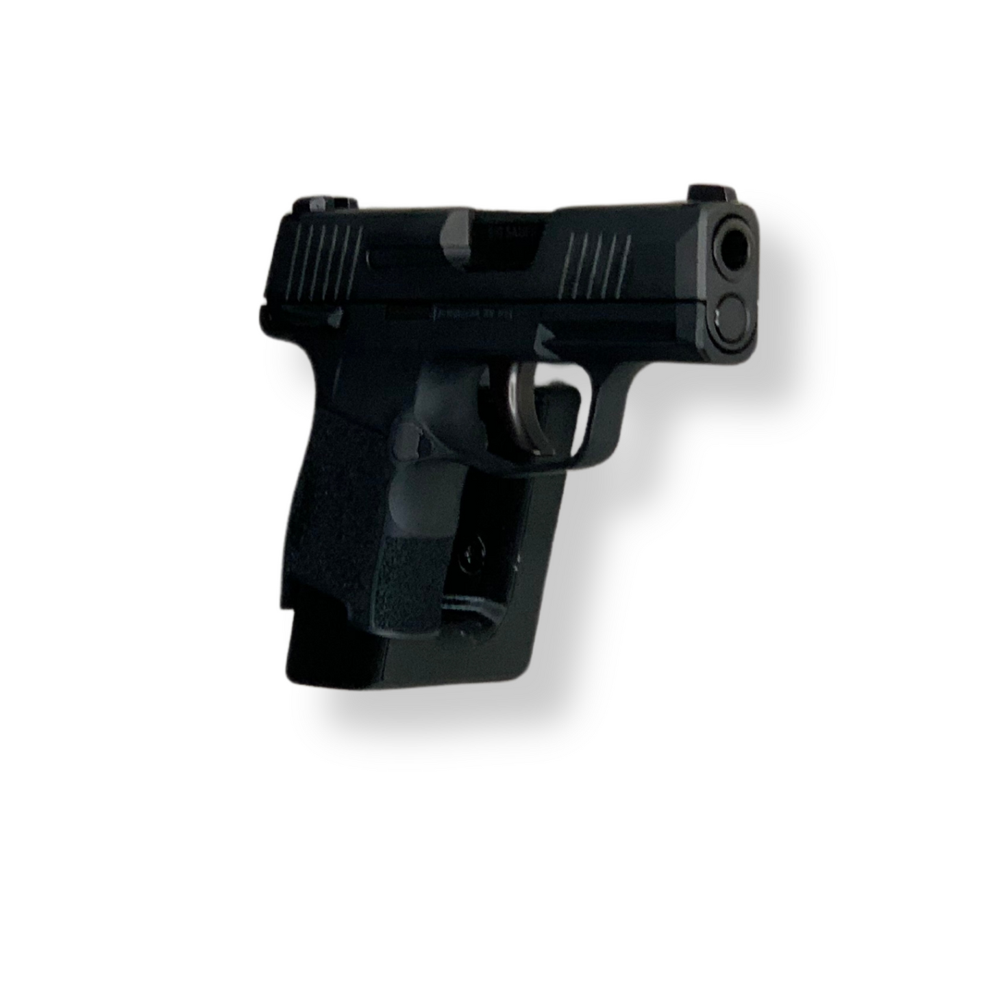 P365 displayed on Waymkr wall mount barrel end