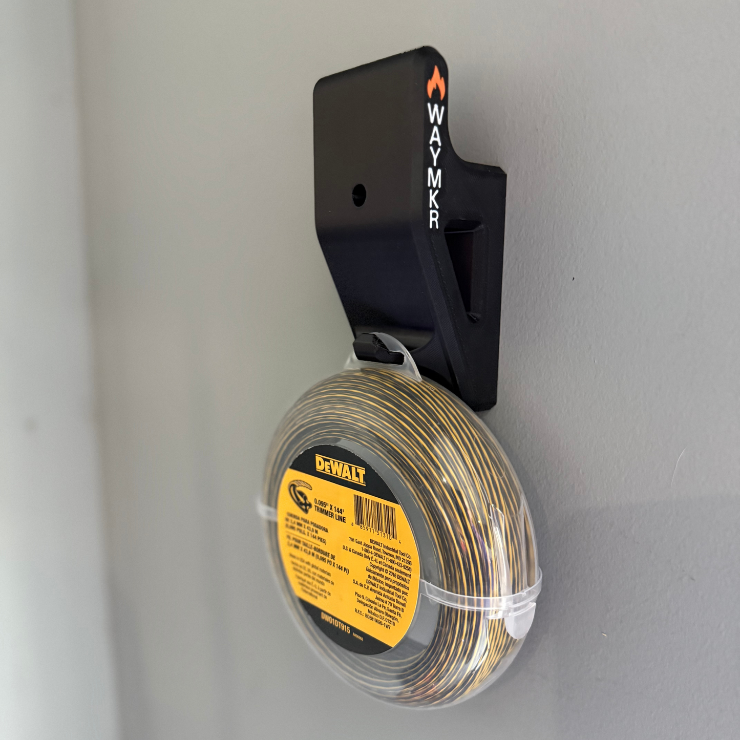 Dewalt Weed Eater wall mount and string package