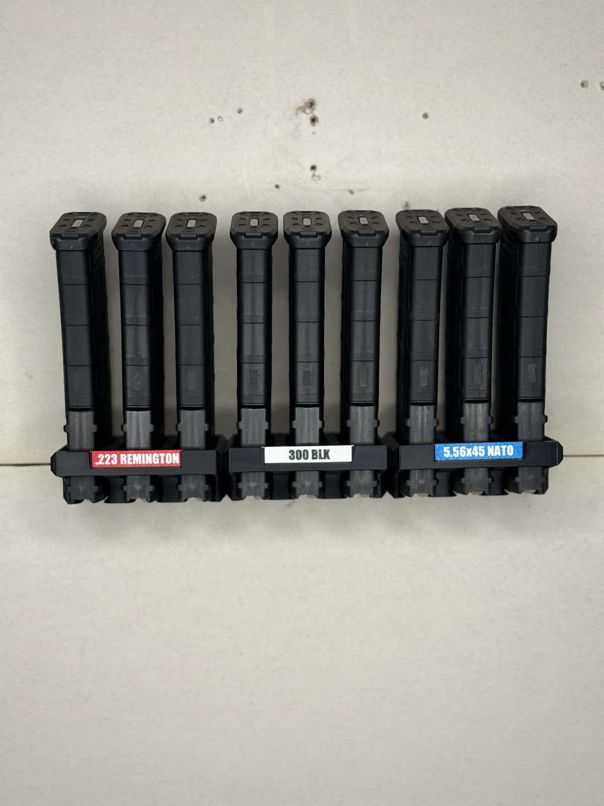 UNIVERSAL AR-15 MAG MOUNT